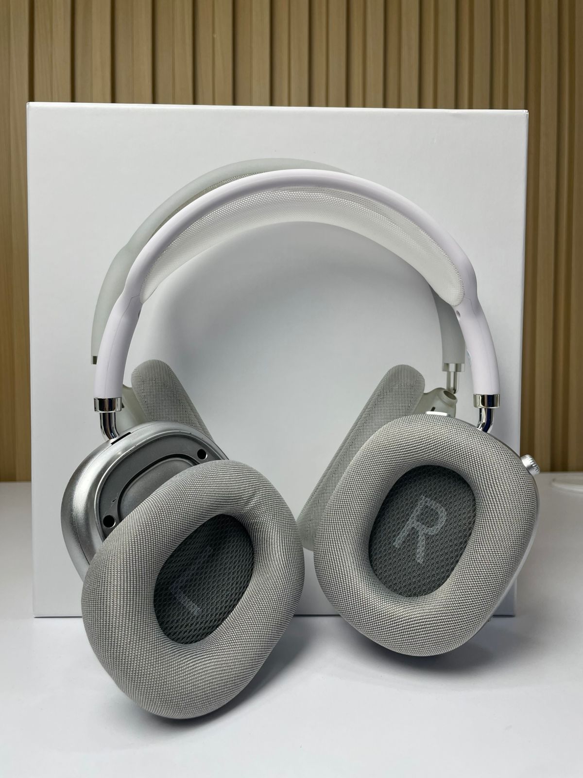 🎧 Diadema Inalámbrica Tipo Max – Sonido Envolvente y Diseño Premium